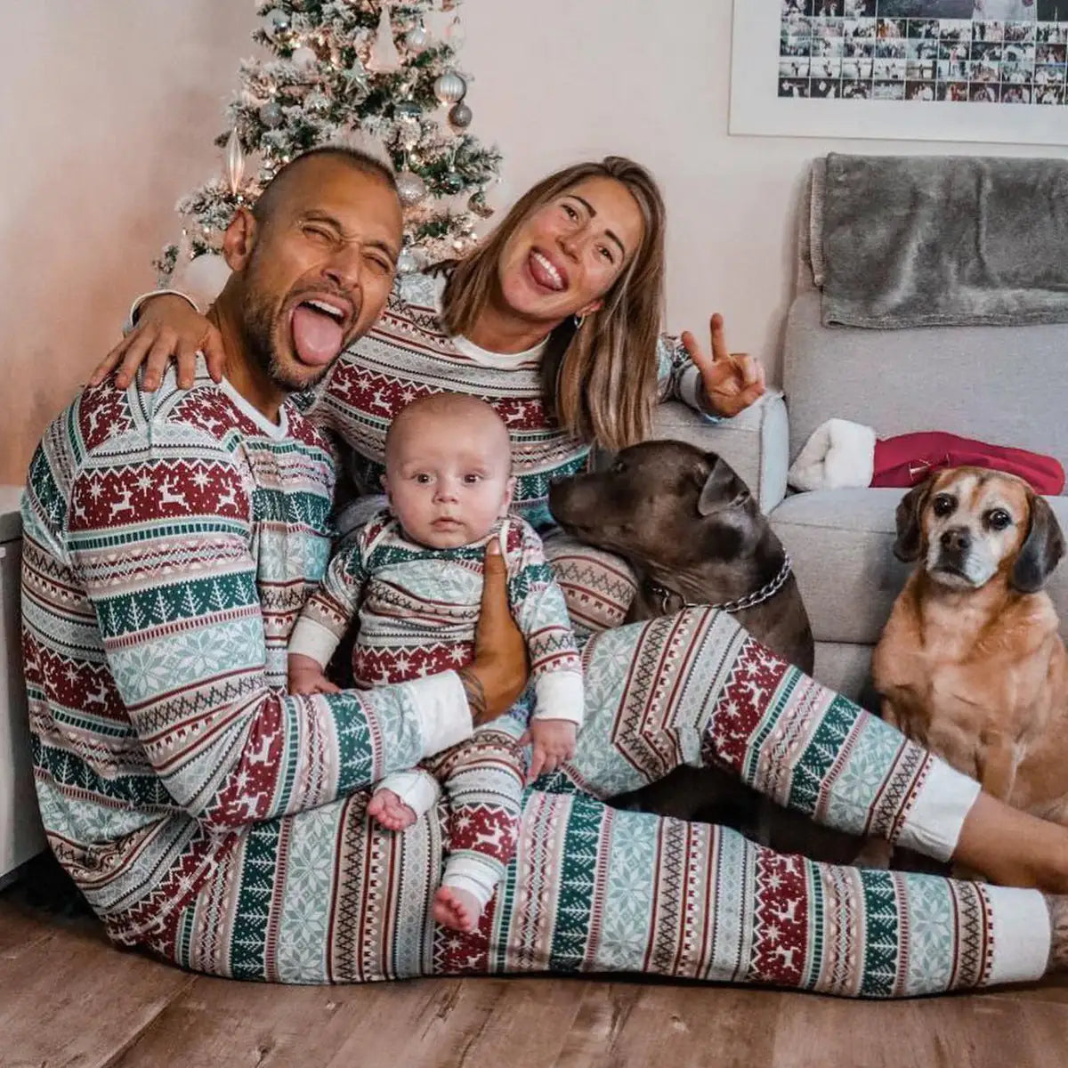 Christmas Family Pajama Set Two Mum´s