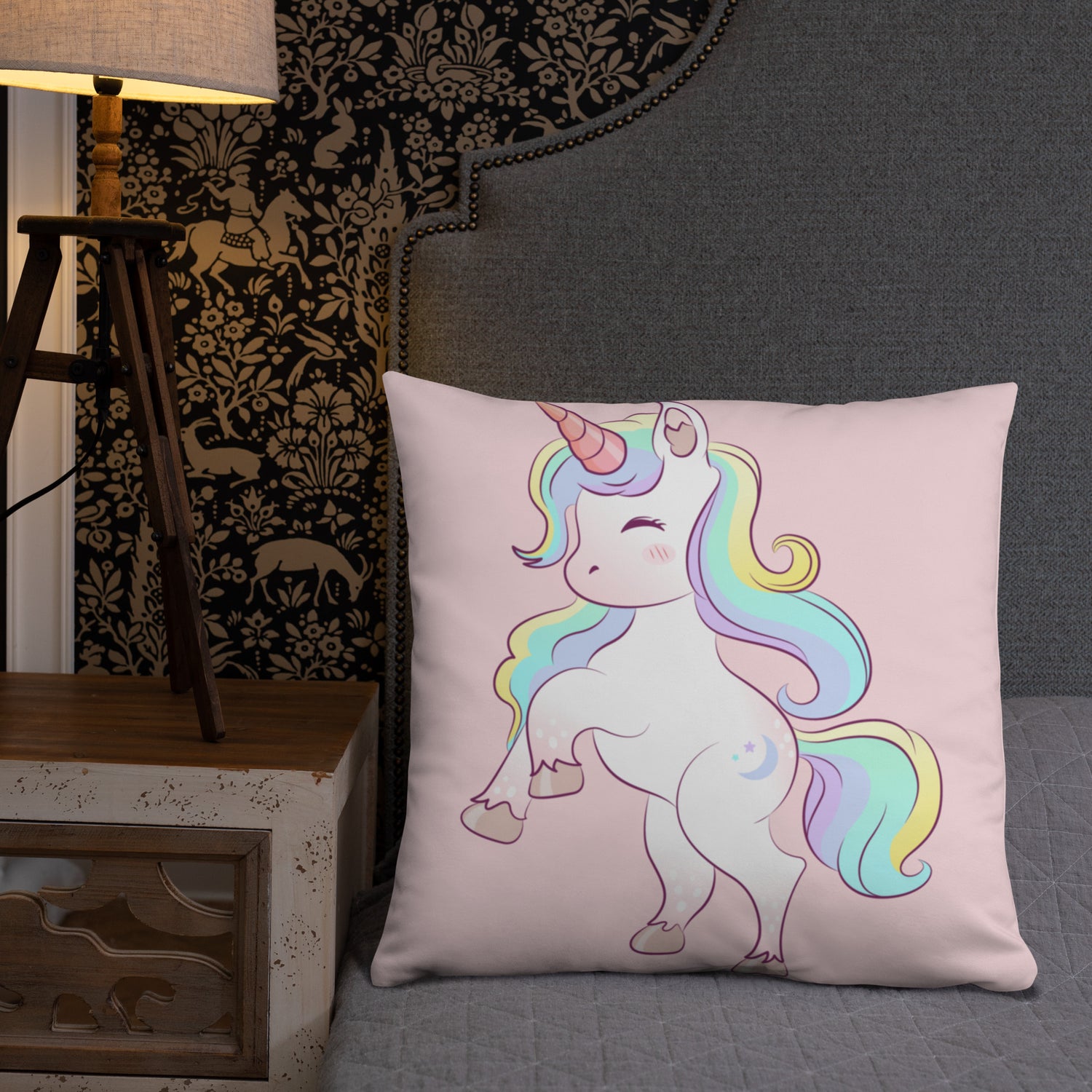 Light Pink Basic Pillow Unicorn