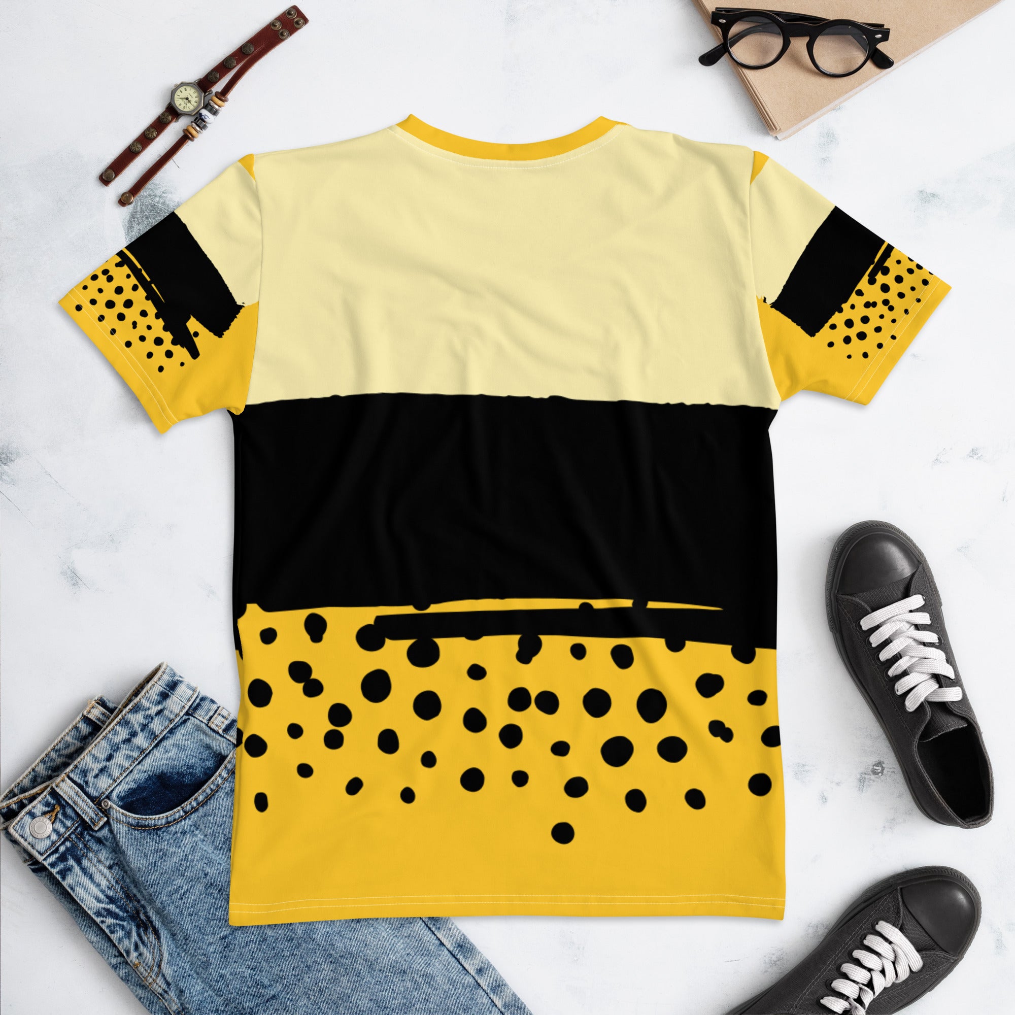 T-shirt Yellow Abstract Wide Dots Filled