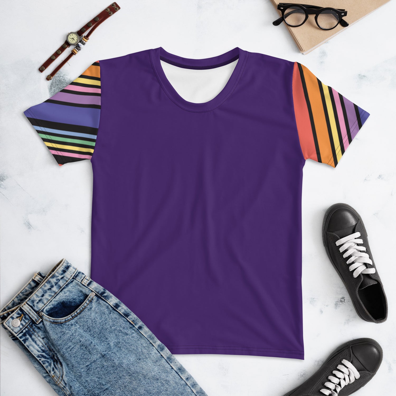 Camiseta Roxa com Mangas Listradas