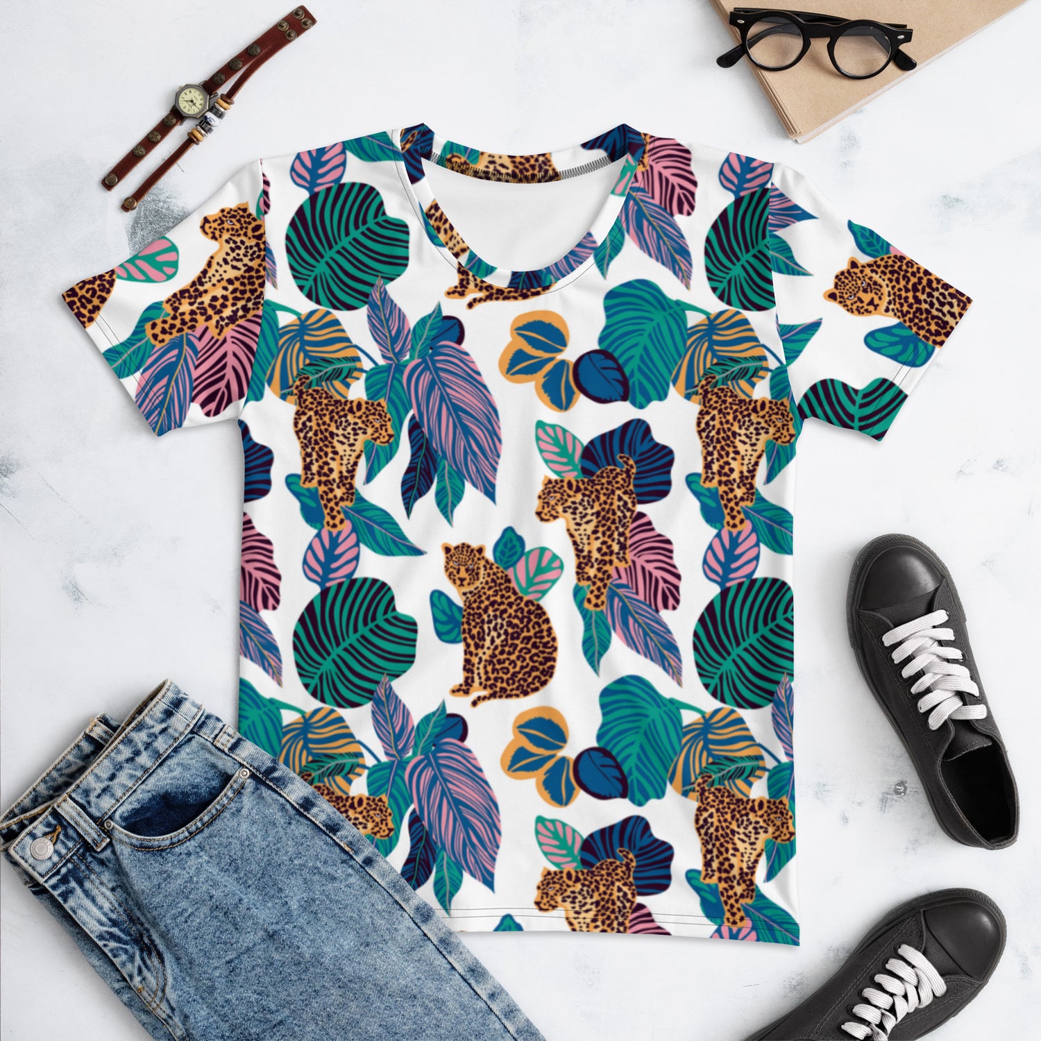 T-shirt Jaguars and Blue Leaves