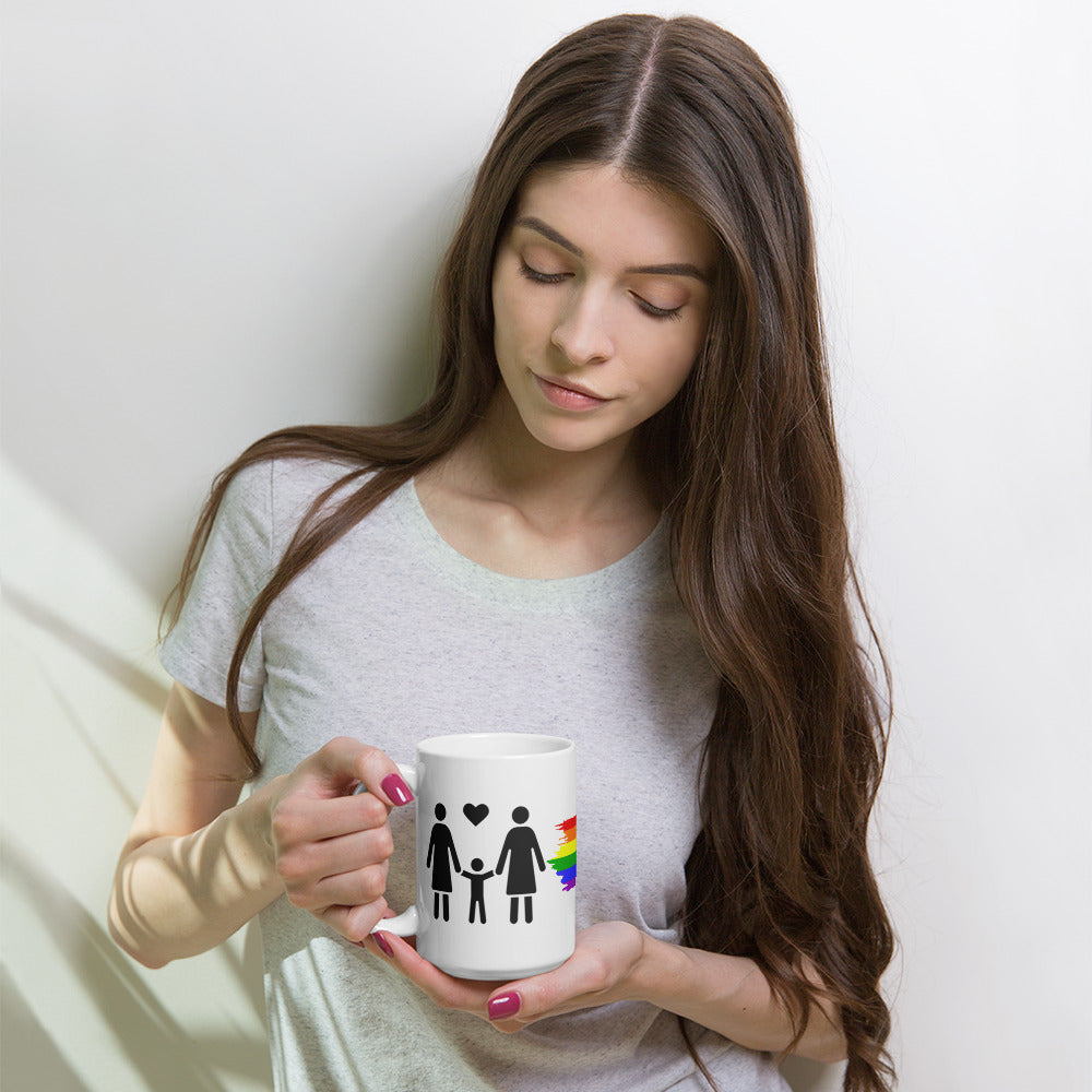 Caneca branca brilhante Two Mums Resistance Family